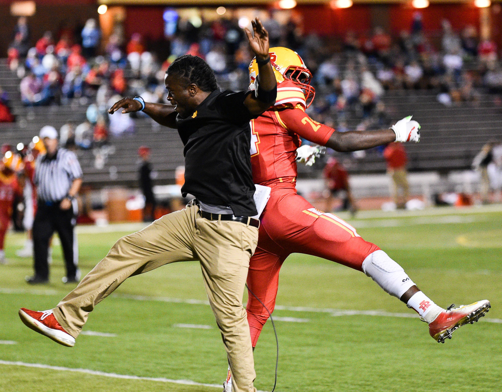 090619-mda-spt-rocky-football-057a.jpg